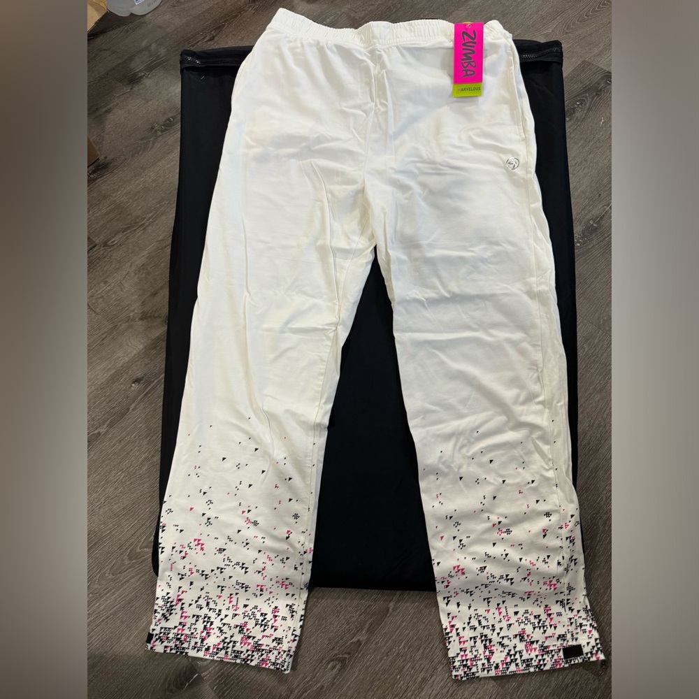 Zumba Fitness pants new with tags Medium